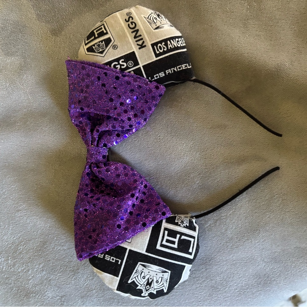 LA KINGS Disney ears